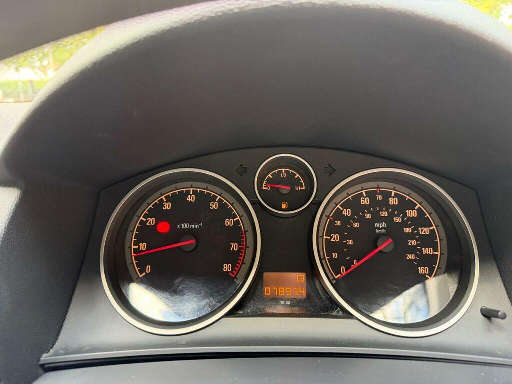 Vauxhall Astra Sxi 16V Twinport 3-Door Silver #8