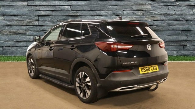 Vauxhall Grandland X 1.5 Turbo D Blueinjection Sport Nav Suv Black #3