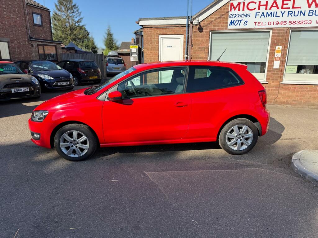 Volkswagen Polo Hatchback Match Edition 2013 Blue #14