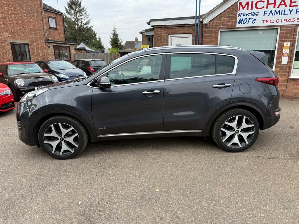 Kia Sportage 1.6 Gdi 1 White #14