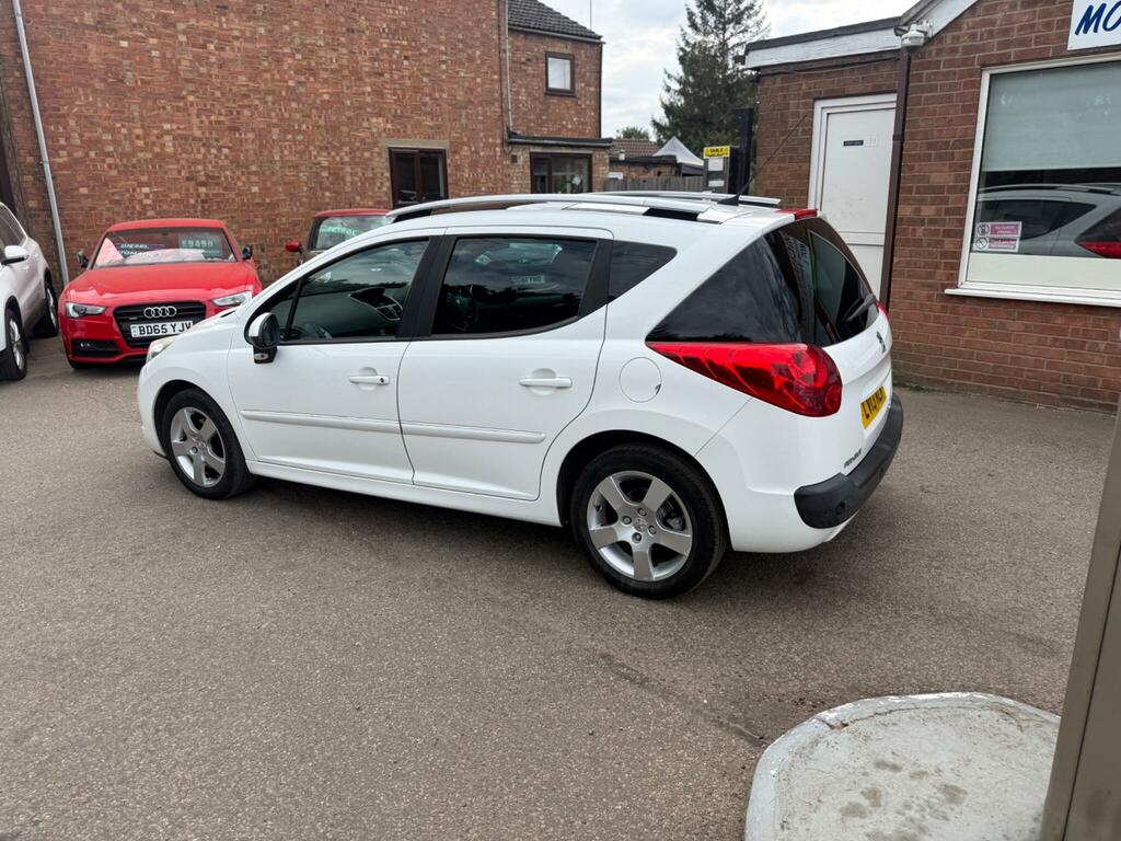 Peugeot 207 SW 1.4 Sw Active Red #13