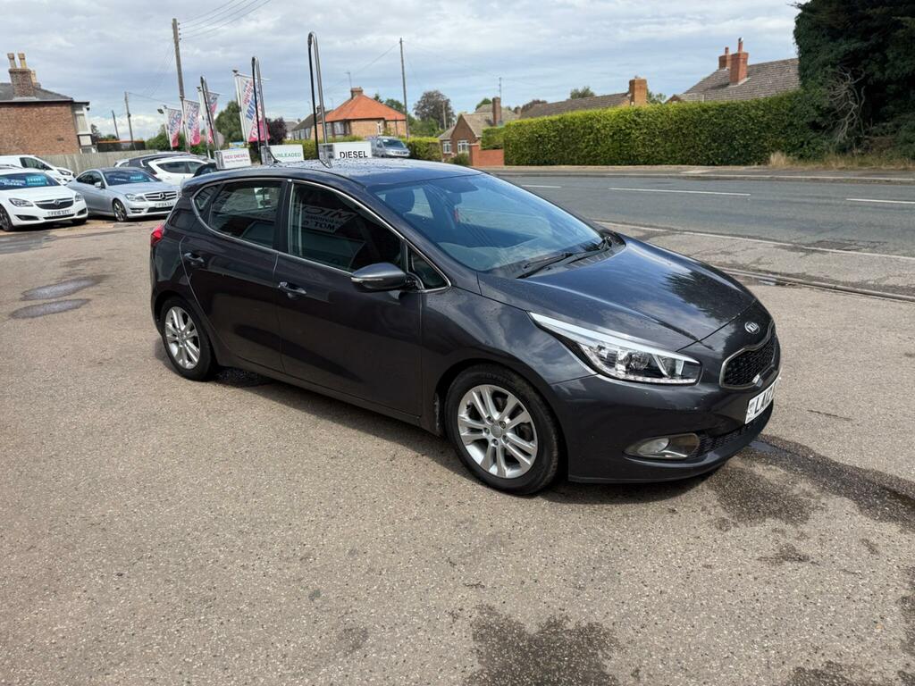 Kia Ceed Estate 1.6 Crdi Ecodynamics 2 Sports Wagon Euro 5 Black #8