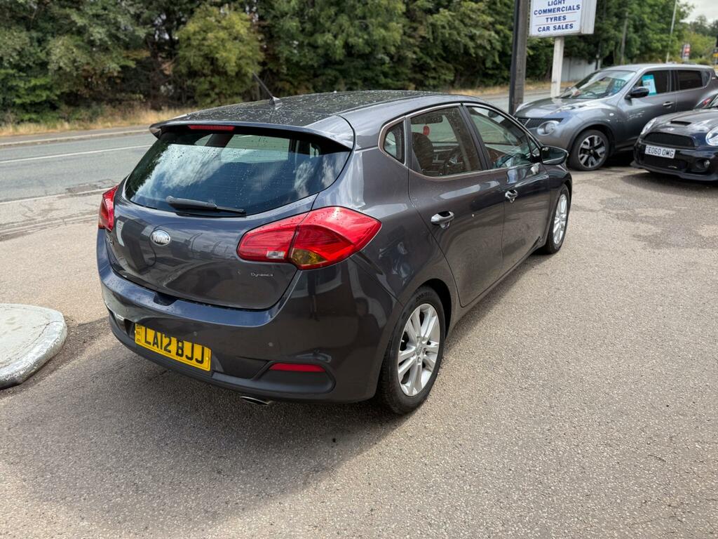 Kia Ceed Estate 1.6 Crdi Ecodynamics 2 Sports Wagon Euro 5 Black #10