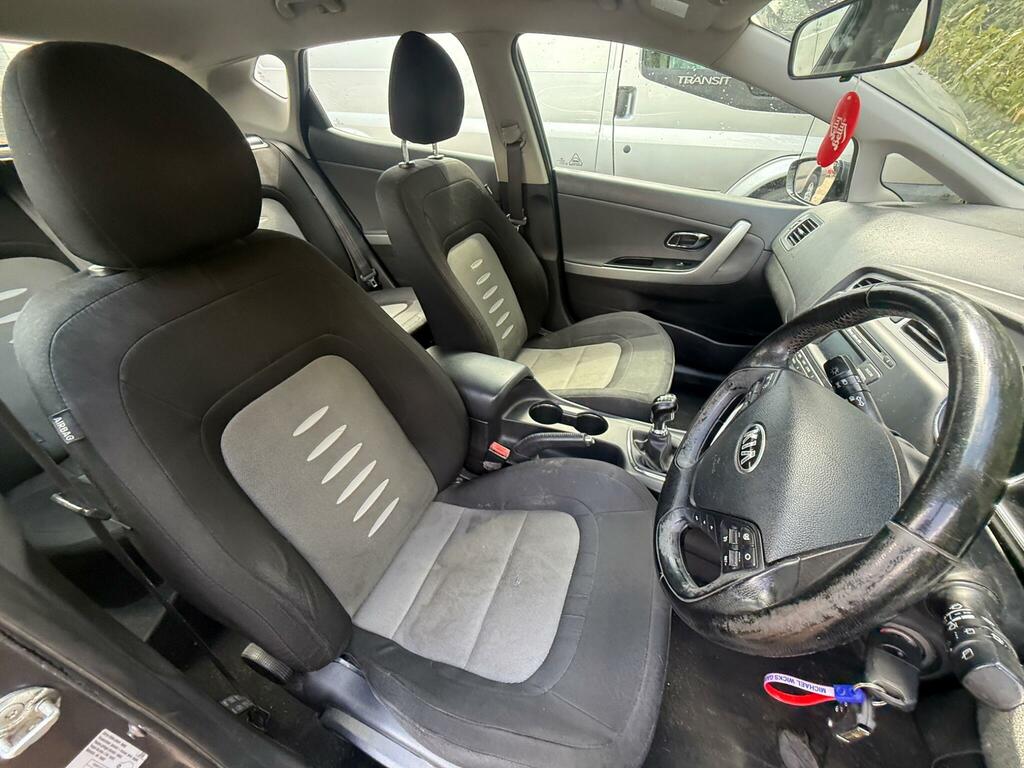 Kia Ceed 1.6 Crdi Ecodynamics 2 Euro 5 Ss Silver #3