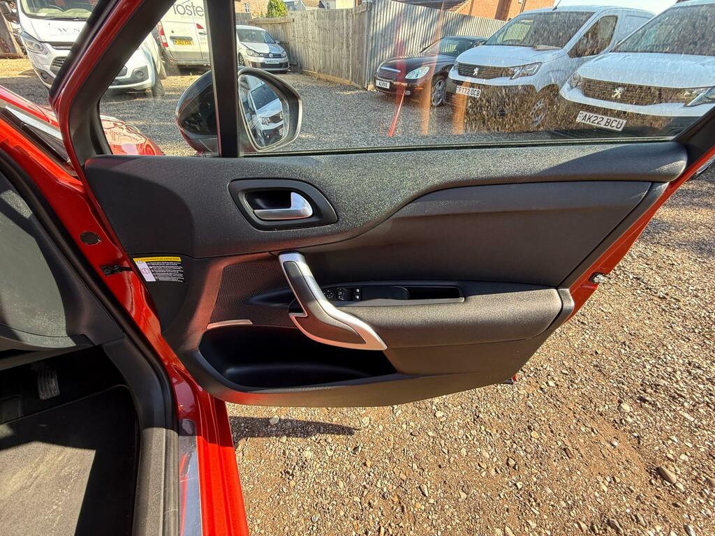 DS DS 4 Crossback Hatchback Orange #25