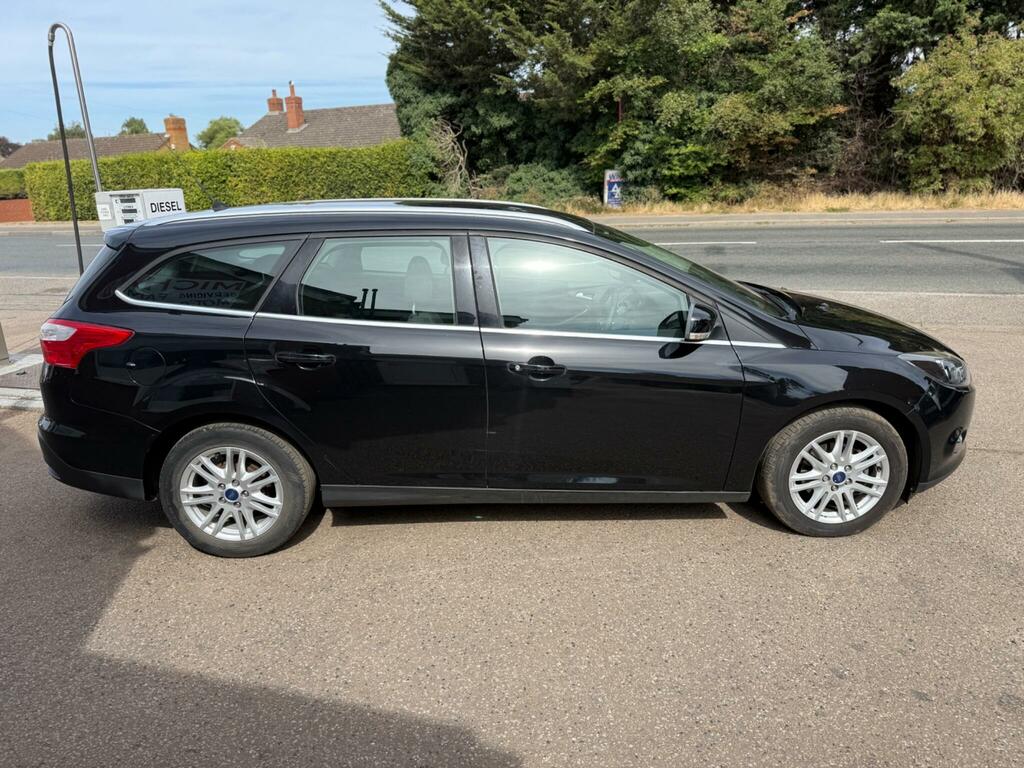 Ford Focus 1.6 Zetec Tdci Frozen White 113 Bhp White #12