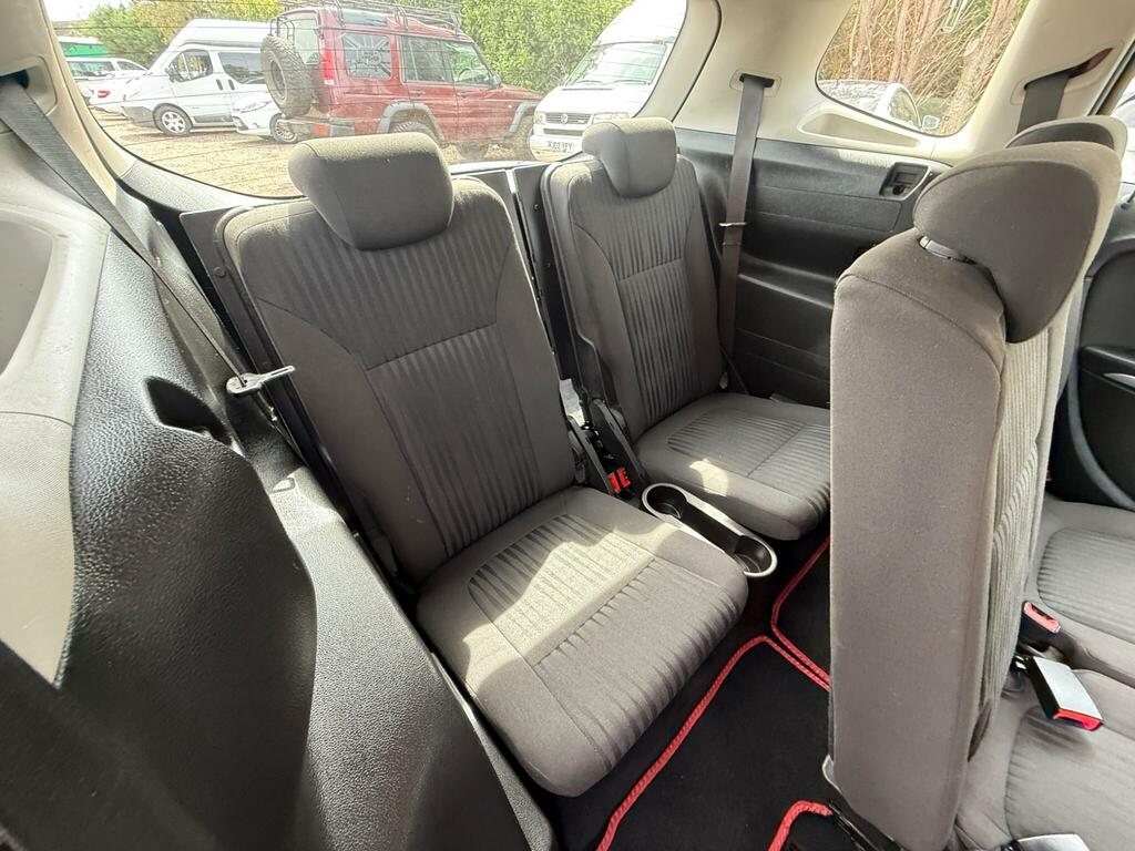 Vauxhall Zafira Tourer 1.8I Exclusiv Brown #33