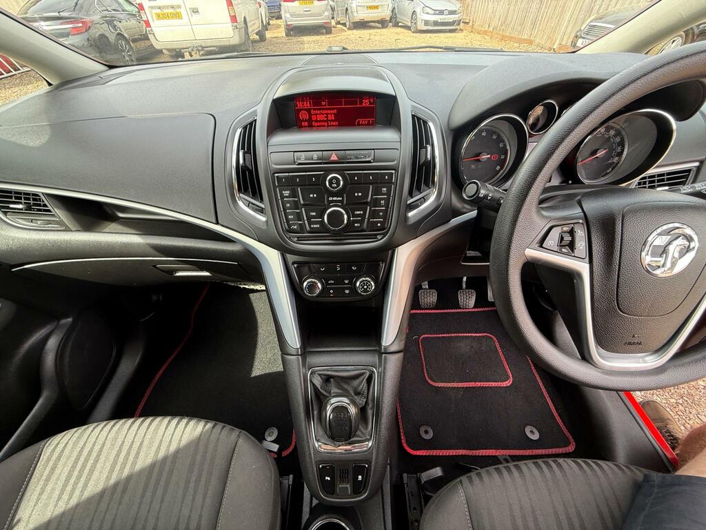 Vauxhall Zafira Tourer 1.8I Exclusiv Brown #15