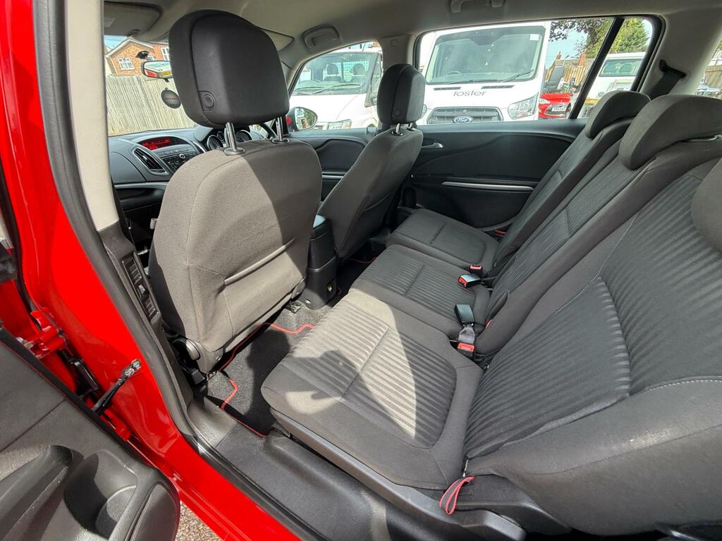 Vauxhall Zafira Tourer 1.8I Exclusiv Brown #36