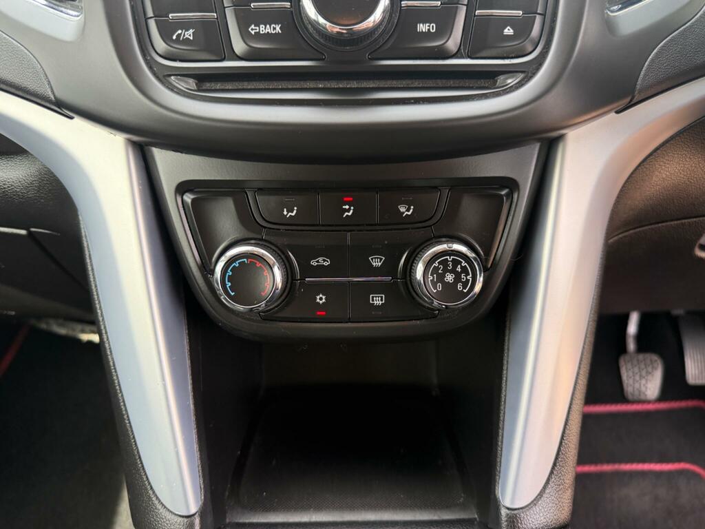 Vauxhall Zafira Tourer 1.8I Exclusiv Brown #18