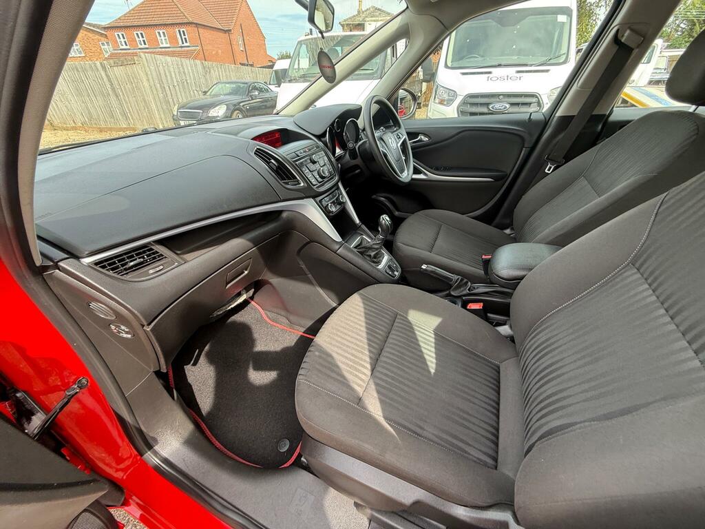Vauxhall Zafira Tourer 1.8I Exclusiv Brown #46
