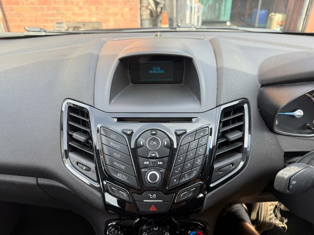Ford Fiesta 1.6 Tdci Econetic Zetec Euro 5 Ss Black #5