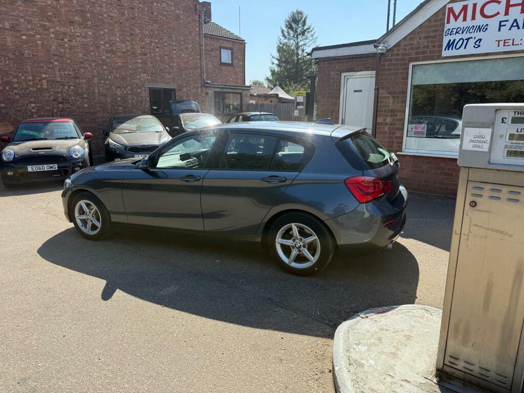 BMW 1 Series 120D Xdrive M Sport 5-Door White #11