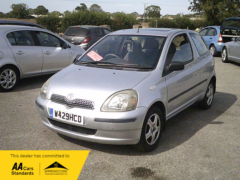 Toyota Yaris Gls Automatic Silver #4