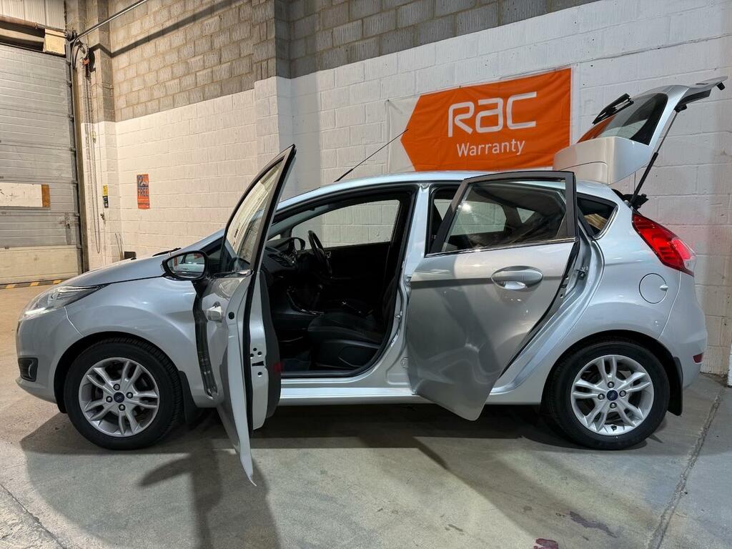 Ford Fiesta 1.0 Ecoboost Zetec Silver #5