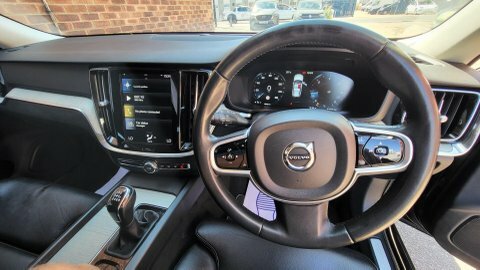 Volvo V60 Estate 2.0 Se Lux Nav D4 201565 Blue #23
