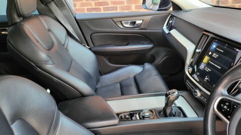 Volvo V60 Estate 2.0 Se Lux Nav D4 201565 Blue #12