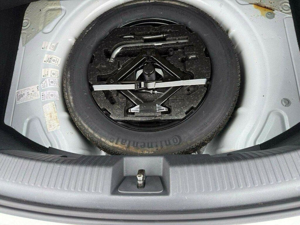 Volkswagen Beetle Sport Tdi Black #18