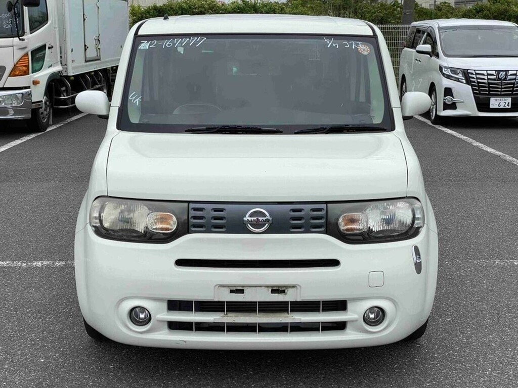 Nissan Cube 1.5 15X M Selection Cvt White #5