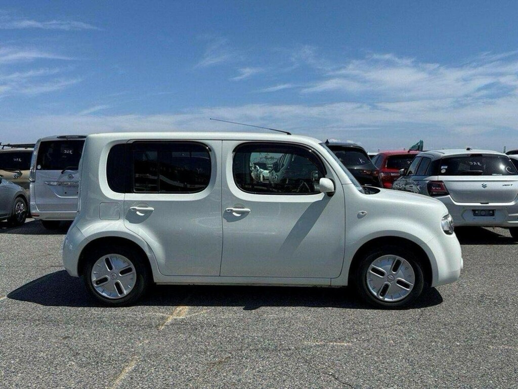 Nissan Cube 1.5 15X V Selection Cvt White #5