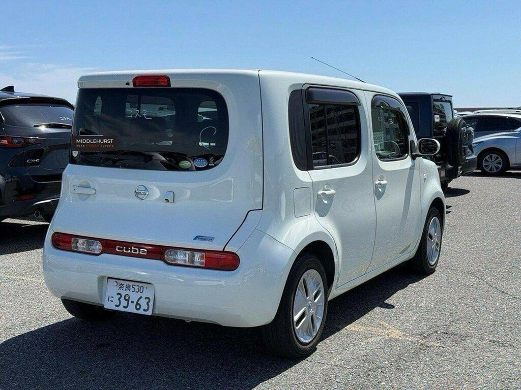 Nissan Cube 1.5 15X V Selection Cvt White #3