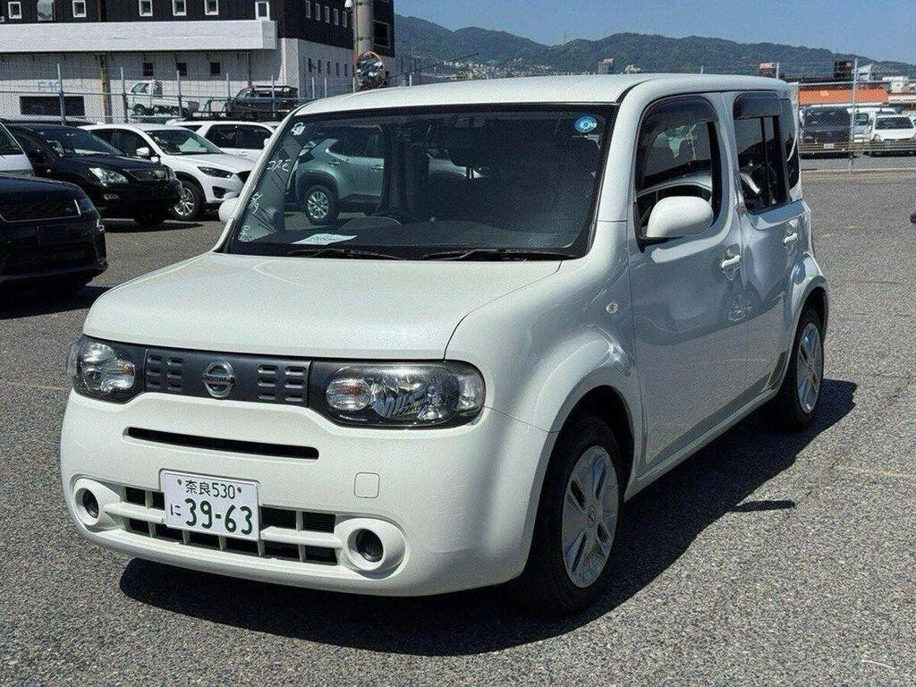 Nissan Cube 1.5 15X V Selection Cvt White #2
