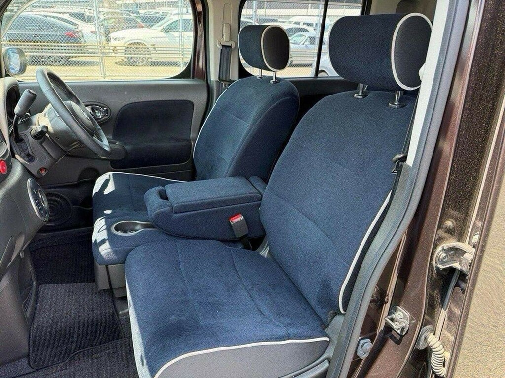 Nissan Cube 1.5 15X Indigo Plus Plasma Brown #2