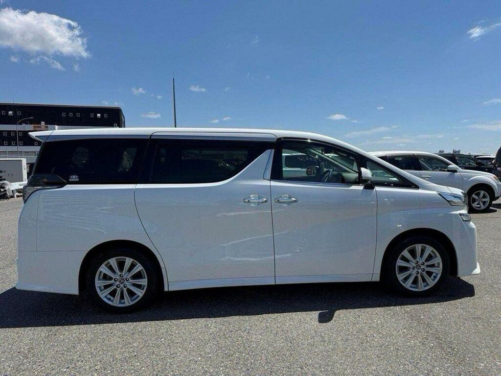 Toyota Vellfire 250X 8 Seater 64000 Car VX Present 2.5 Black #8