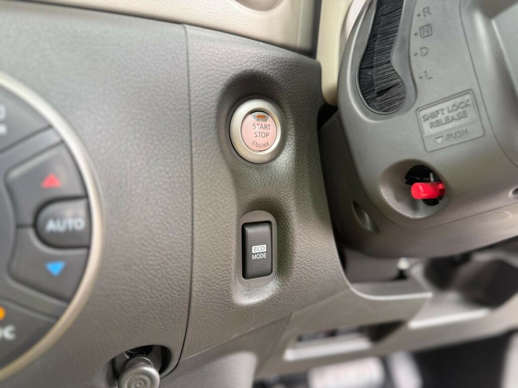 Nissan Cube E-4wd Orange #67