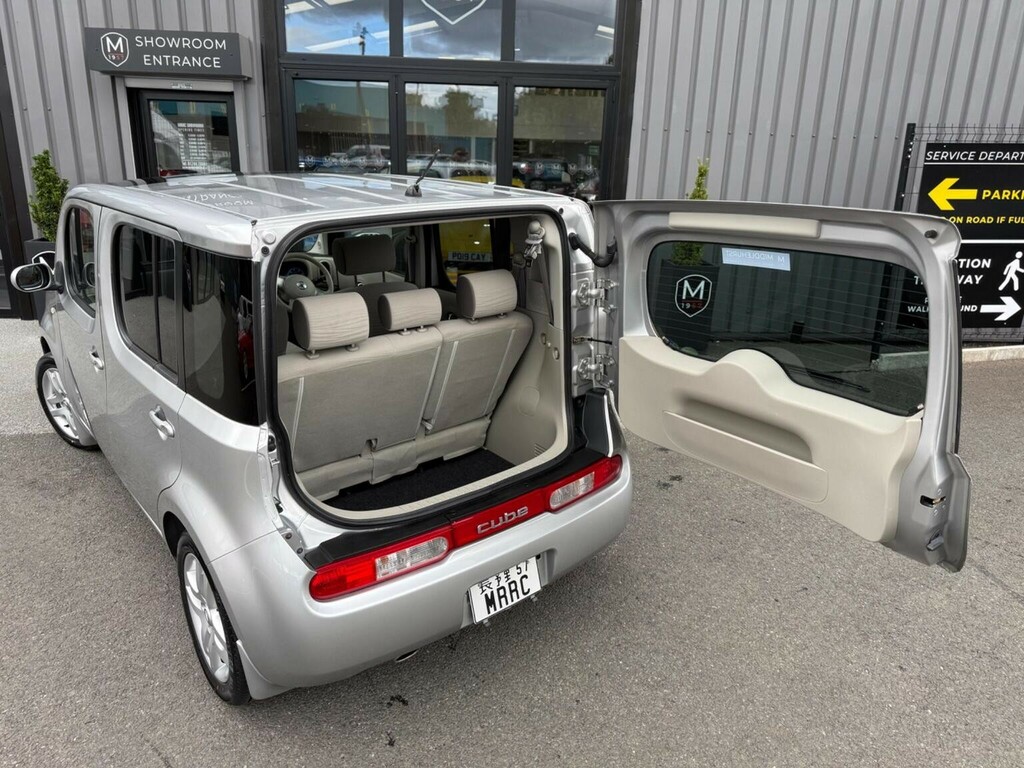 Nissan Cube E-4wd Orange #49