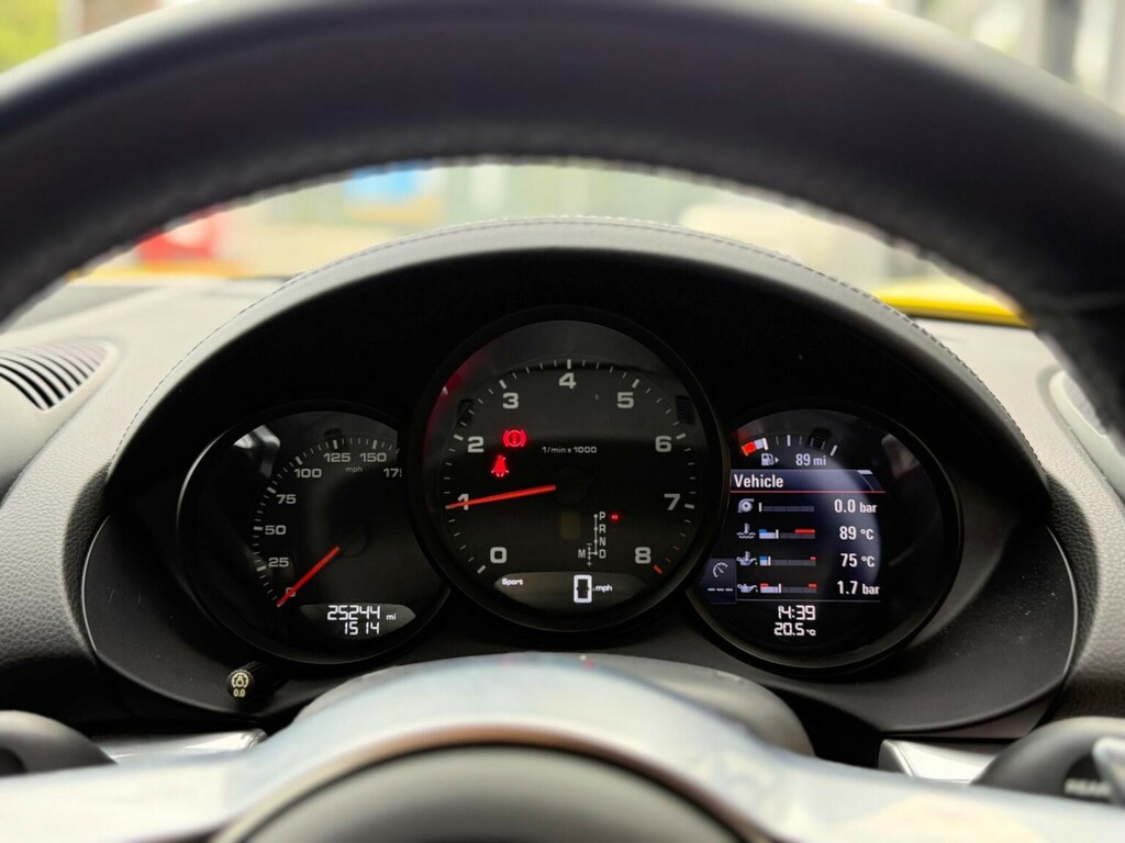 Porsche 718 Cayman Cayman T Pdk 2-Door Yellow #55