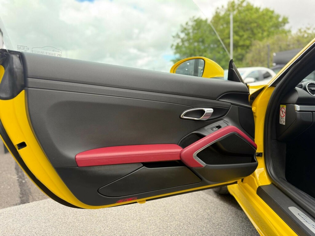 Porsche 718 Cayman Cayman T Pdk 2-Door Yellow #23