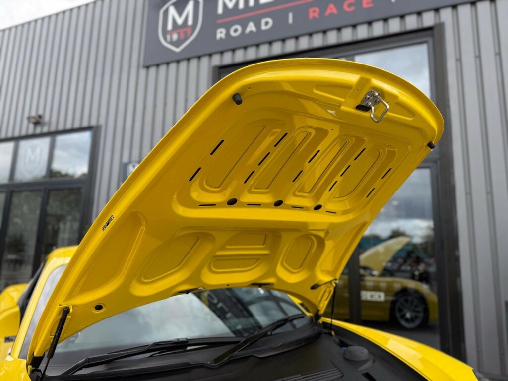 Porsche 718 Cayman Cayman T Pdk 2-Door Yellow #50
