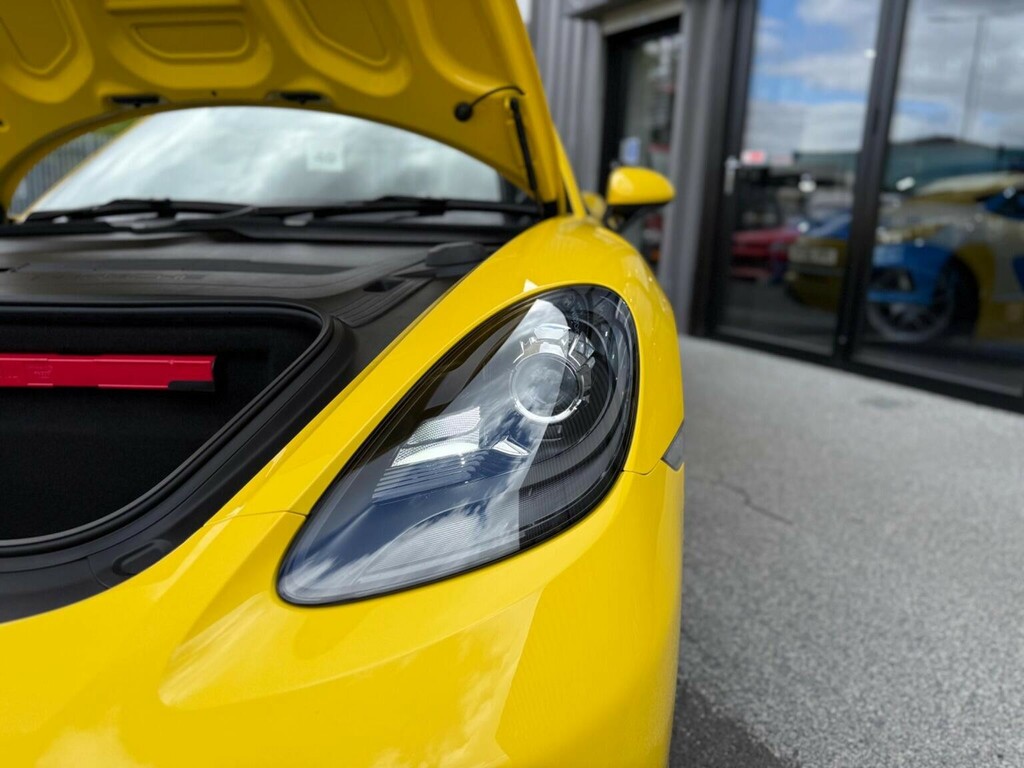 Porsche 718 Cayman Cayman T Pdk 2-Door Yellow #46
