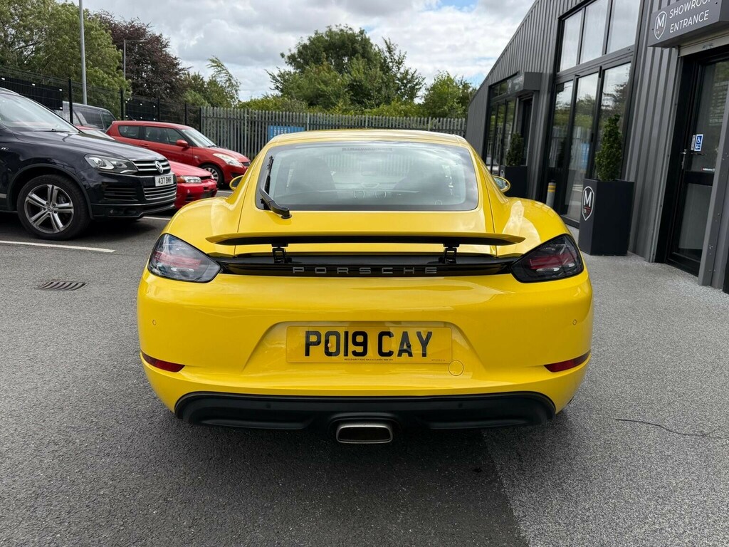 Porsche 718 Cayman Cayman T Pdk 2-Door Yellow #15