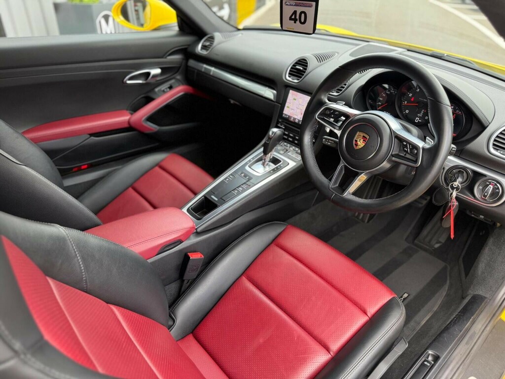 Porsche 718 Cayman Cayman T Pdk 2-Door Yellow #68