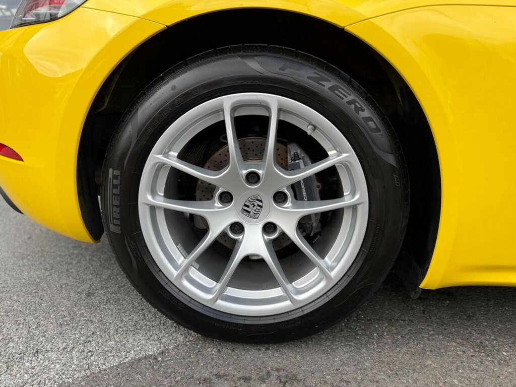Porsche 718 Cayman Cayman T Pdk 2-Door Yellow #36
