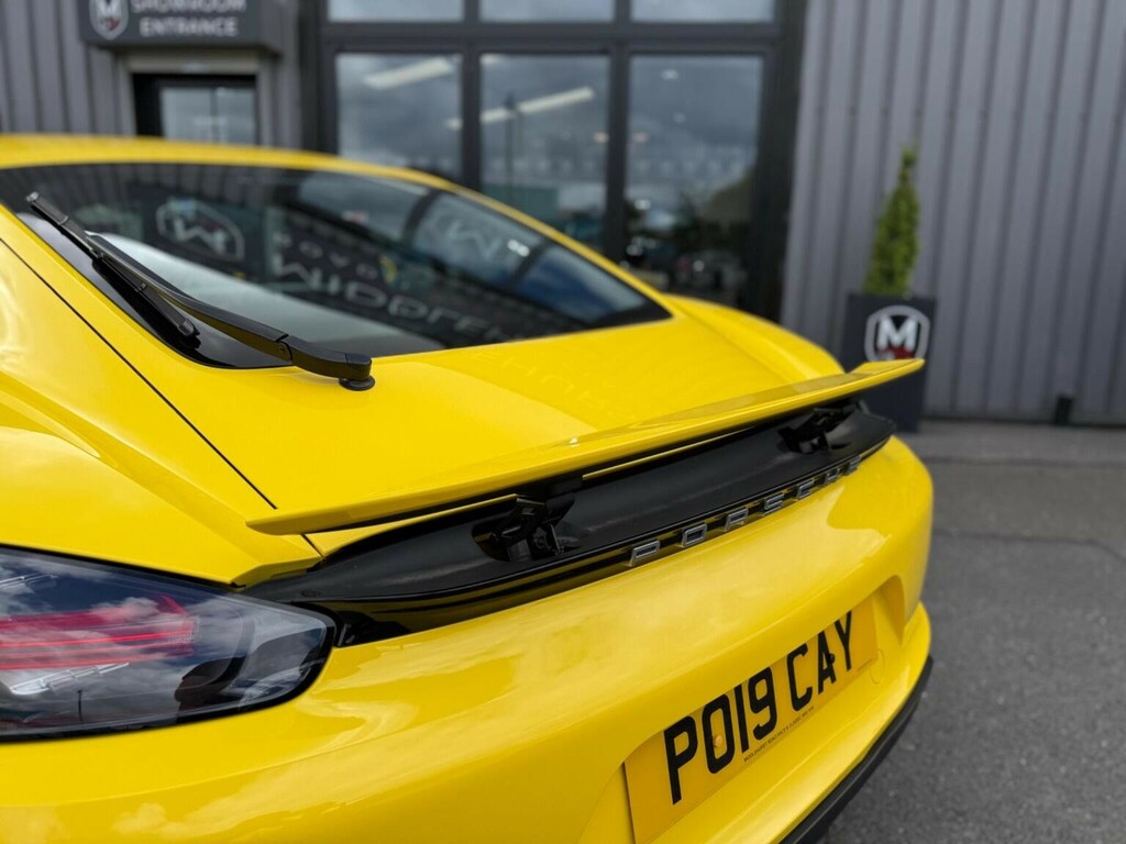 Porsche 718 Cayman Cayman T Pdk 2-Door Yellow #8