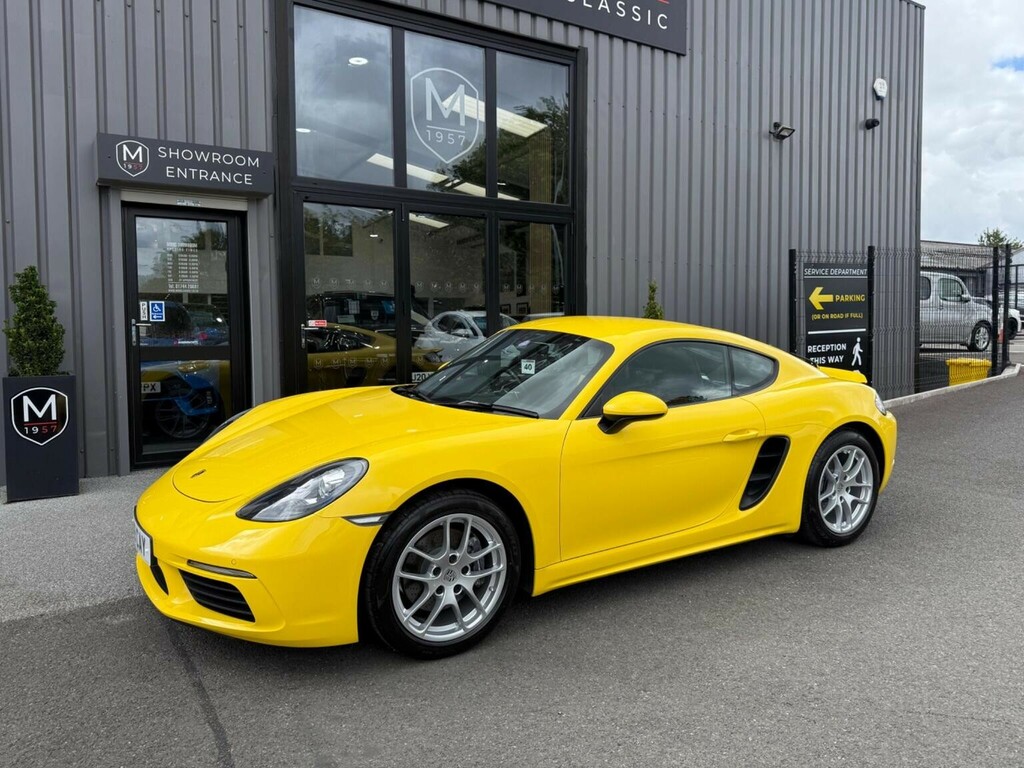 Porsche 718 Cayman Cayman T Pdk 2-Door Yellow #11