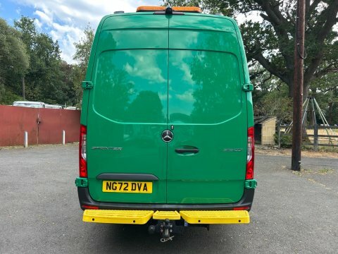 Mercedes-Benz Sprinter 2.0 315 Cdi NG72DVA Green #4