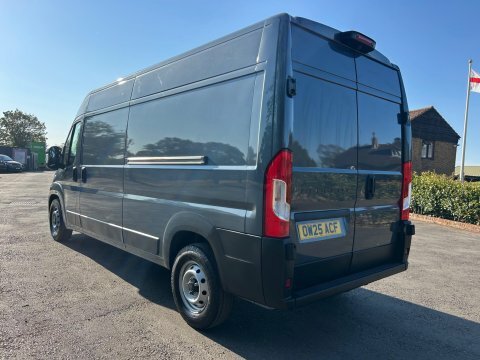 Peugeot Boxer 2.2 Bluehdi 335 Grey #2