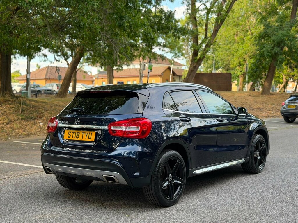 Mercedes-Benz GLA Class 1.6 Gla200 Amg Line Executive Euro 6 Ss Blue #4