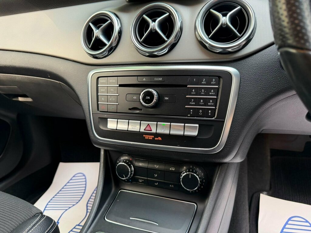 Mercedes-Benz GLA Class 1.6 Gla200 Amg Line Edition Plus 7G-dct Euro 6 Grey #19