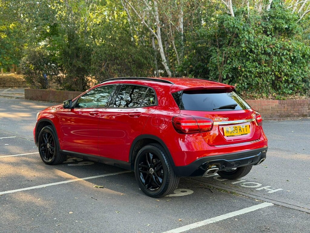 Mercedes-Benz GLA Class 1.6 Gla180 Urban Edition 7G-dct Euro 6 Ss Red #6