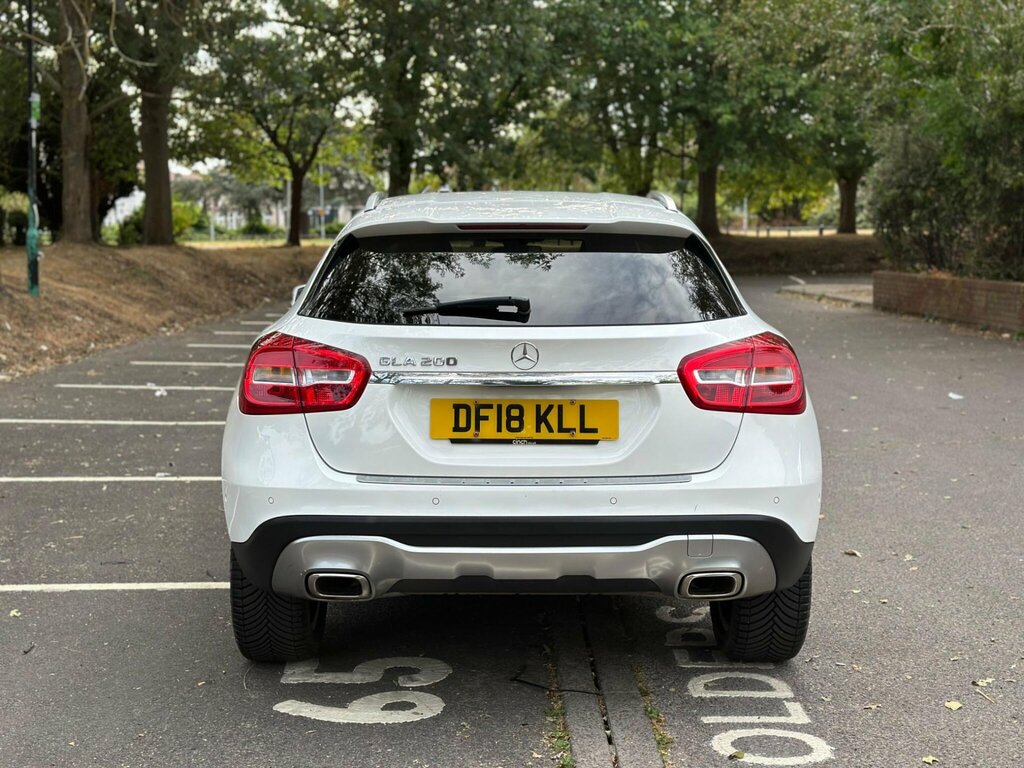 Mercedes-Benz GLA Class 1.6 Gla200 Sport Executive Euro 6 Ss White #5