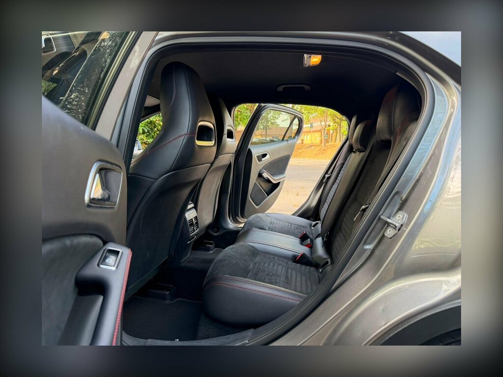 Mercedes-Benz GLA Class Suv 2.1 Gla200d Sport Premium Plus 7G-dct Euro 6 Grey #17