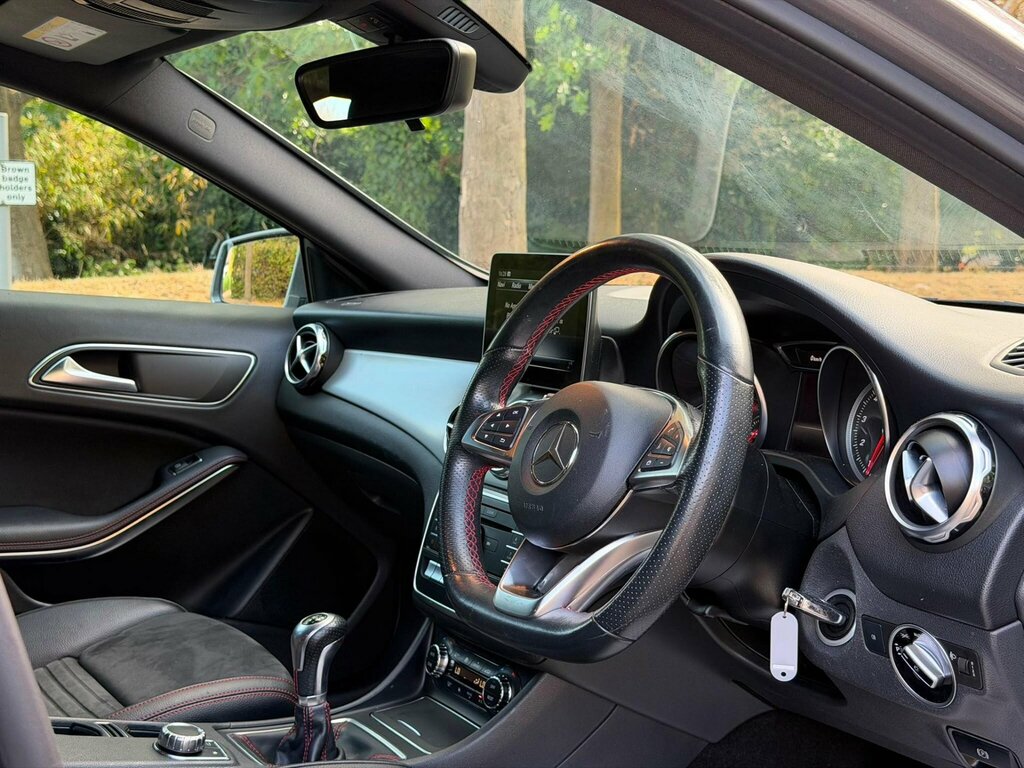 Mercedes-Benz GLA Class Suv 2.1 Gla200d Sport Premium Plus 7G-dct Euro 6 Grey #10
