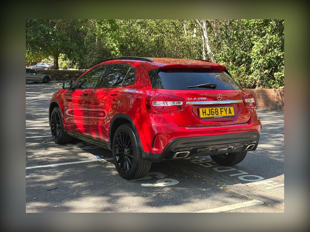 Mercedes-Benz GLA Class 1.6 Gla200 Amg Line Executive Euro 6 Ss Red #6