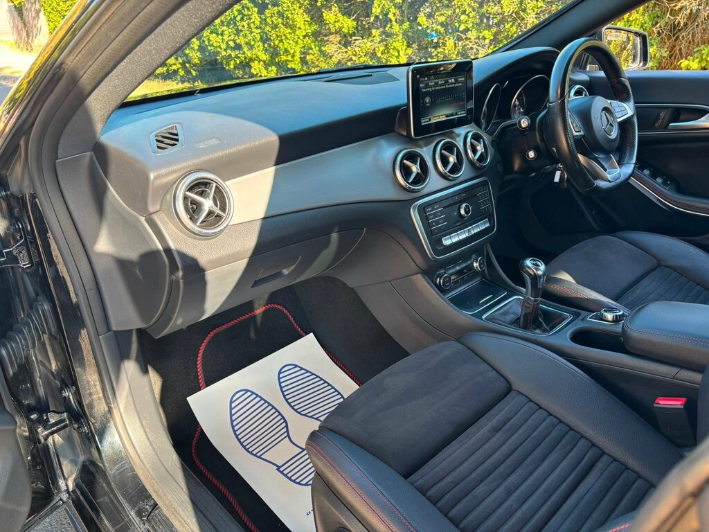 Mercedes-Benz CLA Class Saloon Cla 200 D Sport Mot February 2026 Full S Red #14