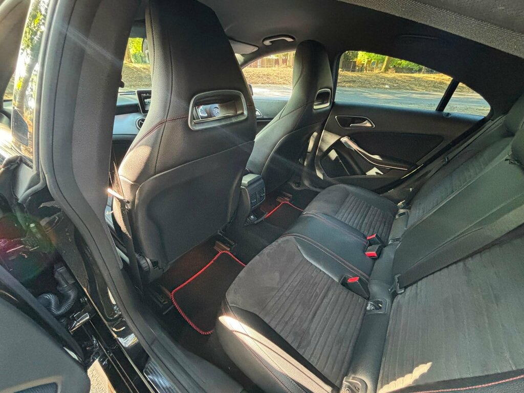 Mercedes-Benz CLA Class Saloon Cla 200 D Sport Mot February 2026 Full S Red #19
